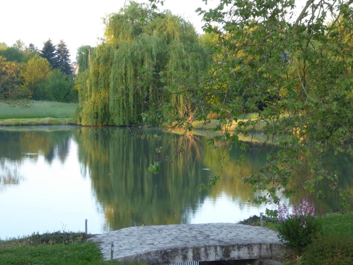 Bed and Breakfast Moulin Du Fief Gentil Blere Екстер'єр фото